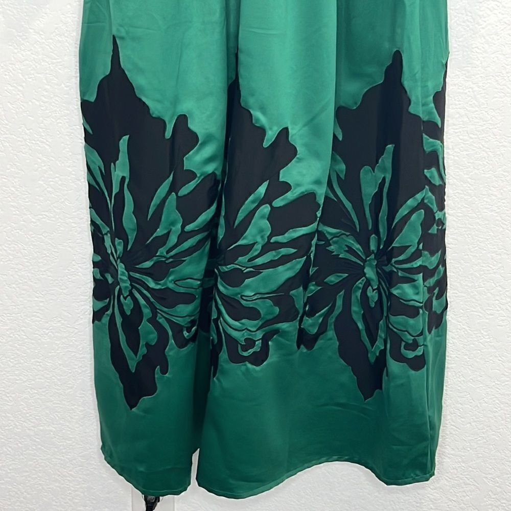 NWT Nikasha Embroidered Satin Dress Emerald Anthropologie XS - Picture 5 of 15